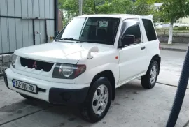 Mitsubishi, Pajero IO