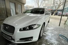 Jaguar, XF