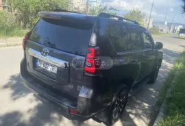 Toyota, Land Cruiser Prado