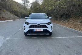 Toyota, RAV4