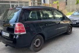 Opel, Zafira