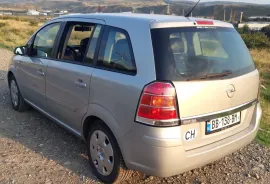 Opel, Zafira