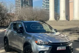 Mitsubishi, Outlander Sport