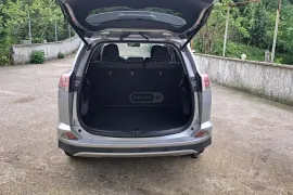 Toyota, RAV4