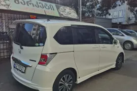 Honda, Freed