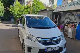 Honda, Freed