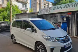 Honda, Freed
