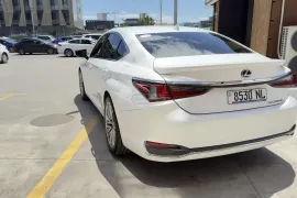 Lexus , ES series, ES 300