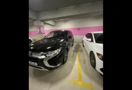 Mitsubishi, Outlander