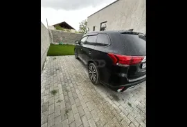 Mitsubishi, Outlander