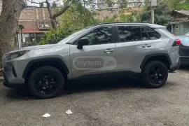 Toyota, RAV4