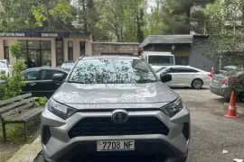 Toyota, RAV4