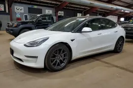 Tesla, Model 3