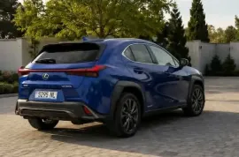 Lexus, UX series, UX250h