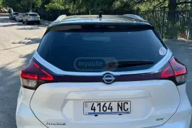 Nissan, Kicks SR