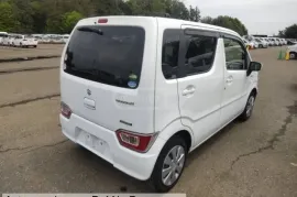 Suzuki , Wagon R+