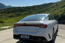 Kia, K5