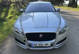 Jaguar , XF