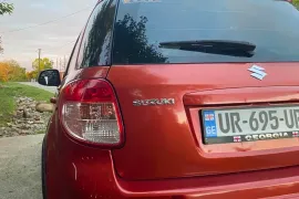 Suzuki , SX4