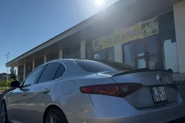 Alfa Romeo, Giulia
