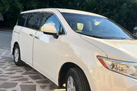 Nissan, Quest