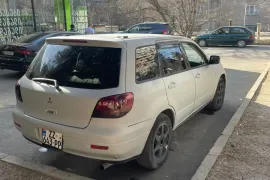 Mitsubishi, Airtrek