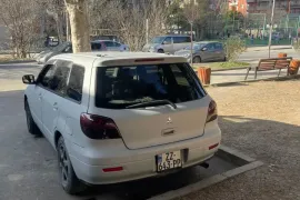 Mitsubishi, Airtrek