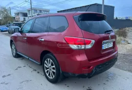 Nissan, Pathfinder