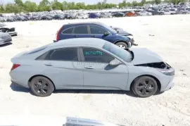 Hyundai, Elantra