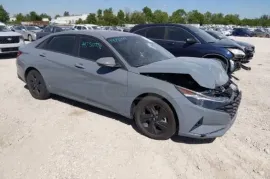 Hyundai, Elantra