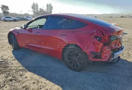 Tesla, Model 3