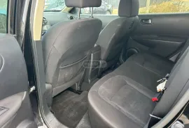 Nissan, Rogue