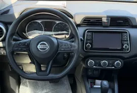 Nissan, Versa