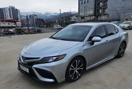 Toyota, Camry