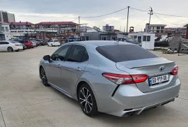 Toyota, Camry