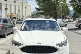 Ford, Fusion