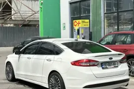 Ford, Fusion