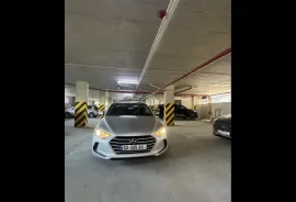 Hyundai, Elantra