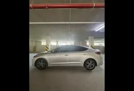 Hyundai, Elantra