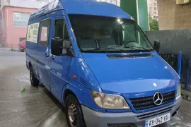 Mercedes-Benz, Sprinter