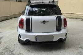 MINI, COUNTRYMAN