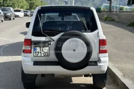 Mitsubishi, Pajero IO