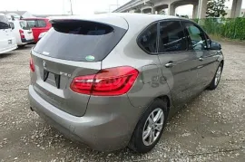 BMW, 2 Series, 218