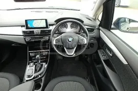 BMW, 2 Series, 218