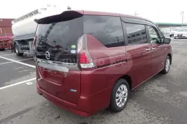 Nissan, Serena