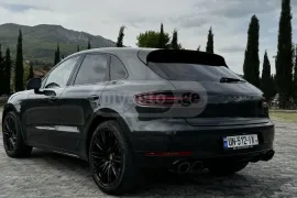 Porsche, Macan