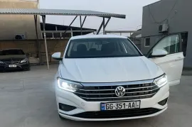 Volkswagen, Jetta