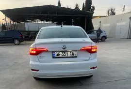 Volkswagen, Jetta