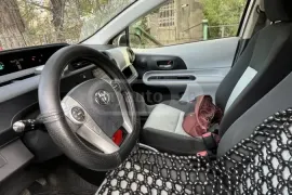 Toyota, Prius C