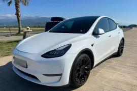 Tesla, Model Y